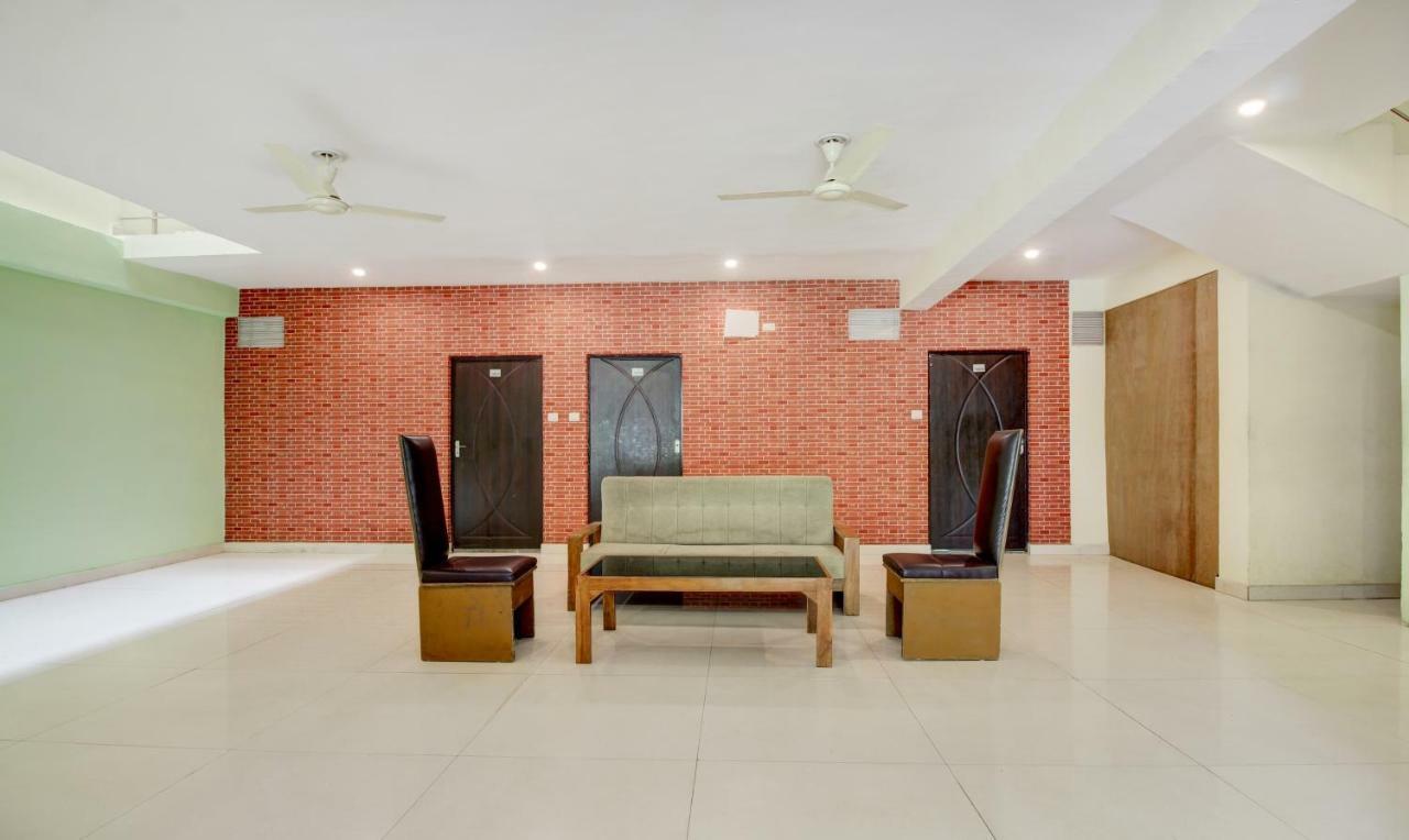 Treebo Trip Just 3* Lucknow