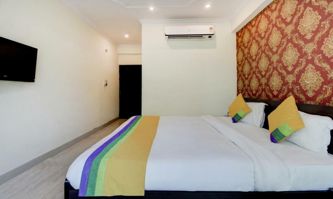 Treebo Trip Just Hotel Lucknow